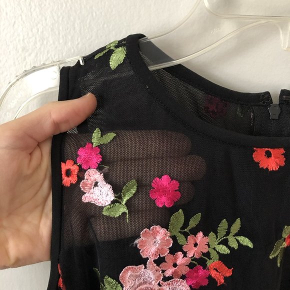 LAUREN by Ralph Lauren Black Floral Mesh Embroidered Dress - Picture 3 of 5